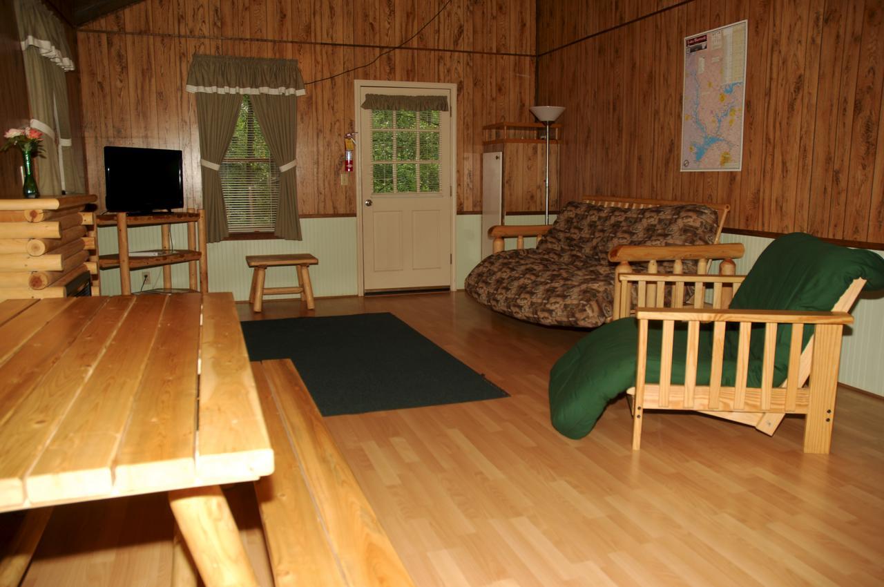 Carolina Landing Camping Resort Deluxe Cabin 4 Fair Play Екстериор снимка